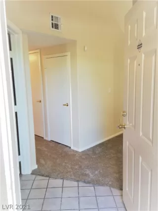 Photo #1: 2334101 Listing 