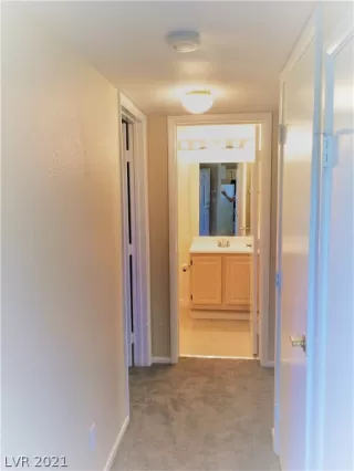 Photo #2: 2334101 Listing 