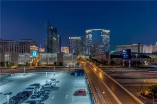 Photo #1: 2334196 Listing 