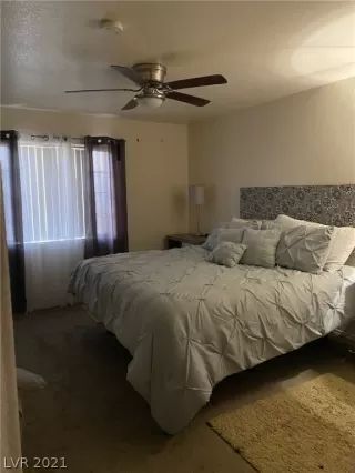 Photo #6: 2334204 Listing