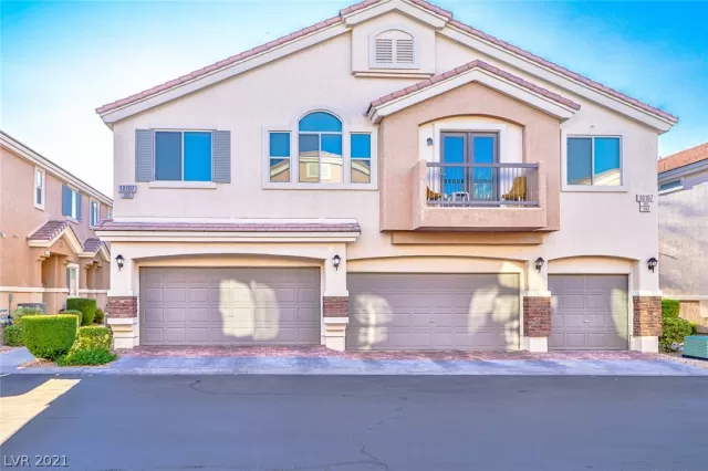 MLS: 2334240 Condo For Sale