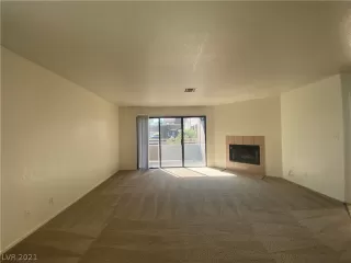 Photo #3: 2334251 Listing 