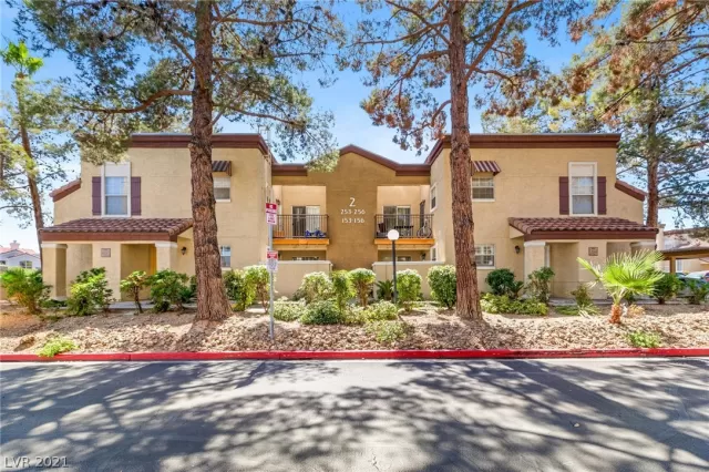 MLS: 2334387 Condo For Sale