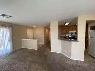 Photo #3: 2334392 Listing 