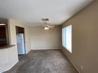 Photo #4: 2334392 Listing 