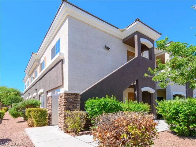 MLS: 2334395 Condo For Sale