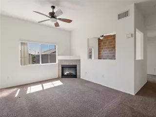 Photo #2: 2334395 Listing 