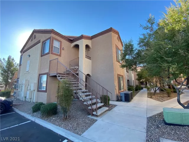 MLS: 2334434 Condo For Sale