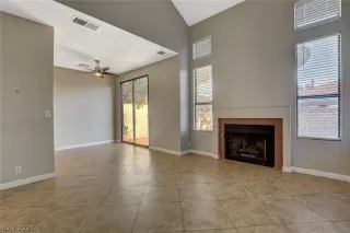 Photo #1: 2334454 Listing