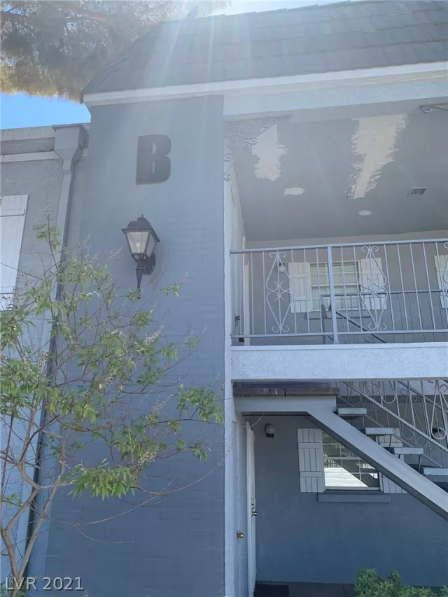 MLS: 2334473 Condo For Sale