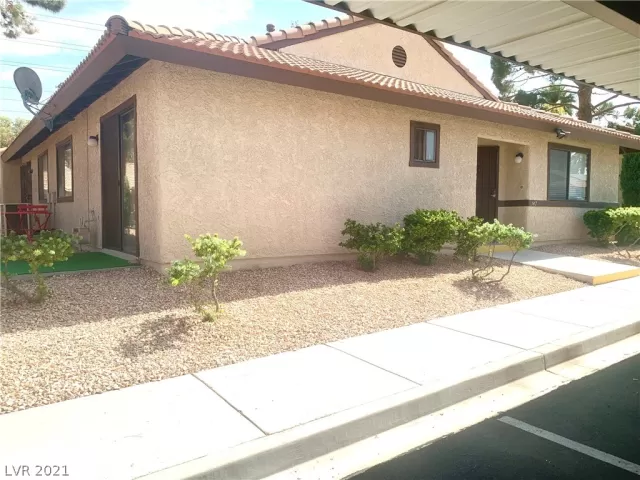 MLS: 2334494 Condo For Sale