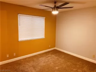 Photo #5: 2334506 Listing 