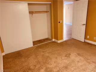 Photo #6: 2334506 Listing 