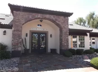 Photo #3: 2334575 Listing