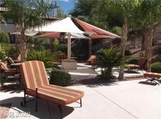 Photo #6: 2334575 Listing