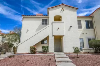 Photo #1: 2334684 Listing 