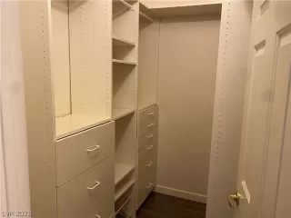 Photo #6: 2334753 Listing 