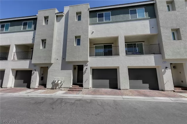 MLS: 2334779 Condo For Sale