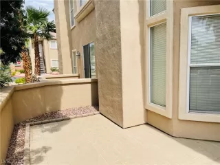 Photo #6: 2334782 Listing 