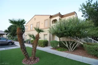 Photo #1: 2334784 Listing