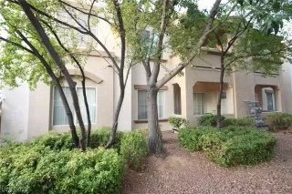 Photo #5: 2334784 Listing