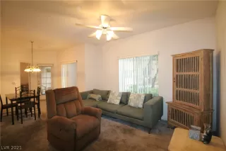 Photo #6: 2334784 Listing