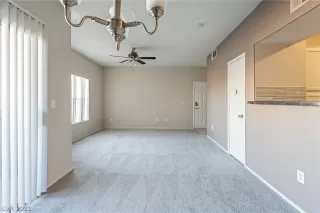 Photo #4: 2334790 Listing 