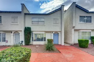 Photo #1: 2334804 Listing