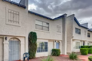 Photo #2: 2334804 Listing