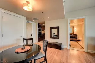 Photo #4: 2334814 Listing 