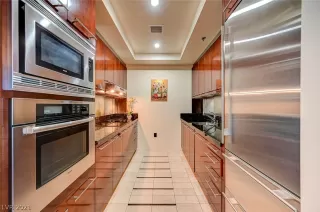 Photo #5: 2334814 Listing 