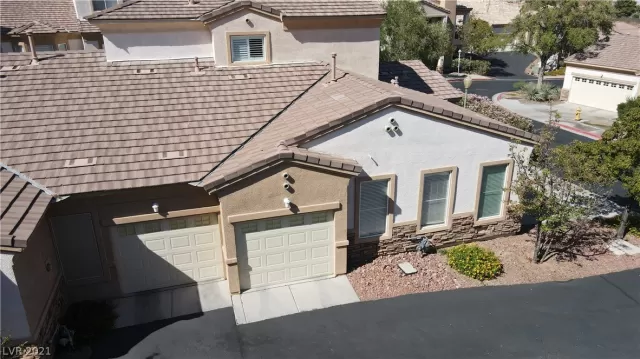 MLS: 2335093 Condo For Sale