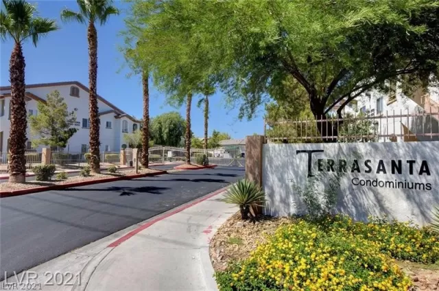 MLS: 2335115 Condo For Sale