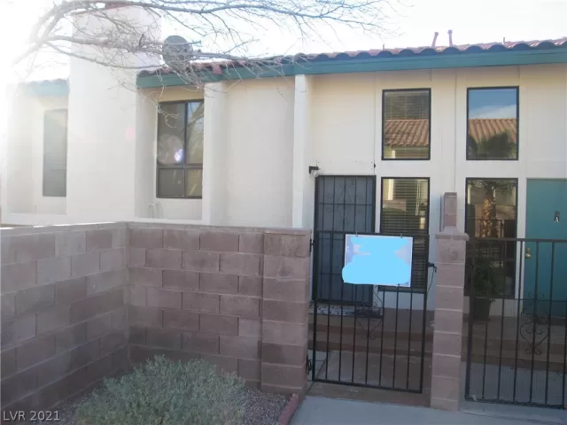 MLS: 2335151 Condo For Sale