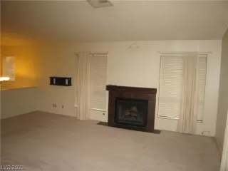 Photo #3: 2335151 Listing 