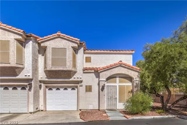 MLS: 2335172 Condo For Sale