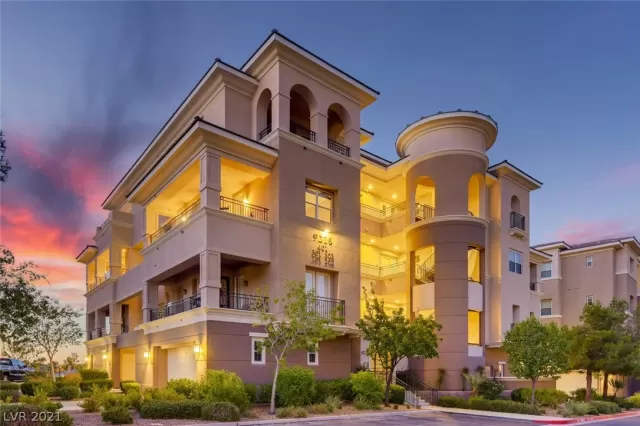 MLS: 2335175 Condo For Sale