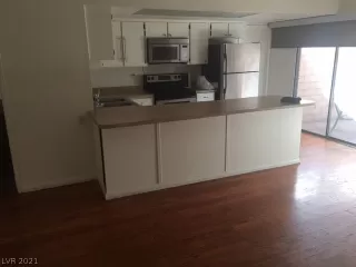 Photo #1: 2335224 Listing 