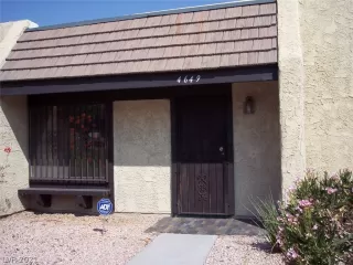 Photo #2: 2335294 Listing 