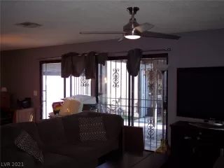 Photo #4: 2335294 Listing 