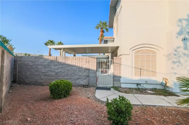 MLS: 2335477 Condo For Sale