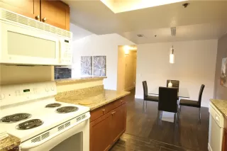 Photo #3: 2335483 Listing