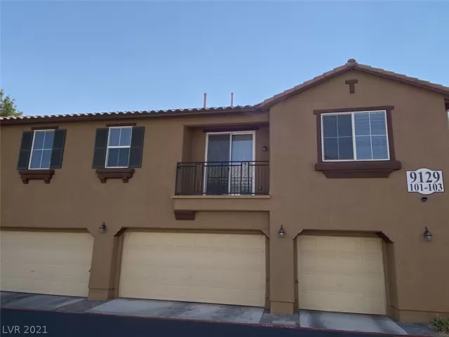 MLS: 2335548 Condo For Sale