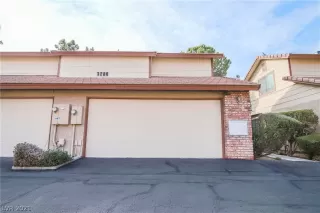 Photo #1: 2335550 Listing 