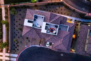 Photo #1: 2335565 Listing