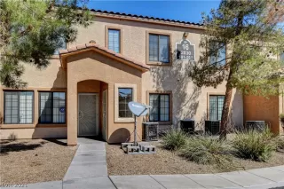 Photo #2: 2335596 Listing