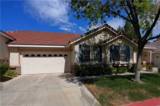 Photo #1: 2335600 Listing 