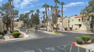 Photo #3: 2335603 Listing