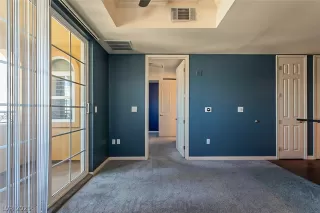 Photo #3: 2335640 Listing