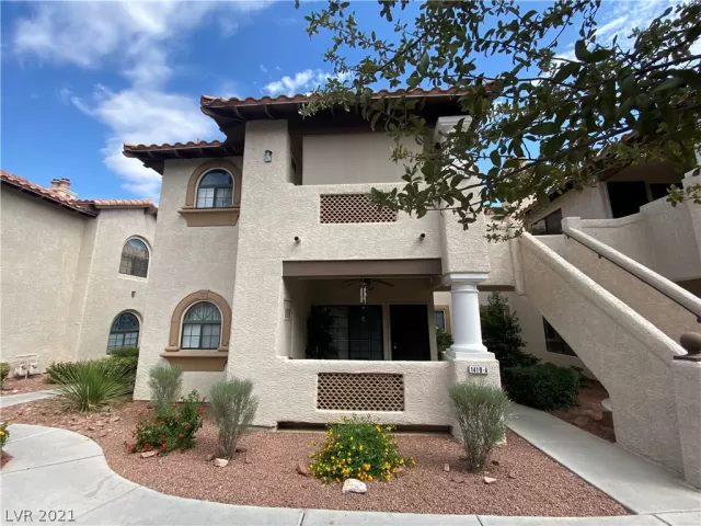 MLS: 2335643 Condo For Sale